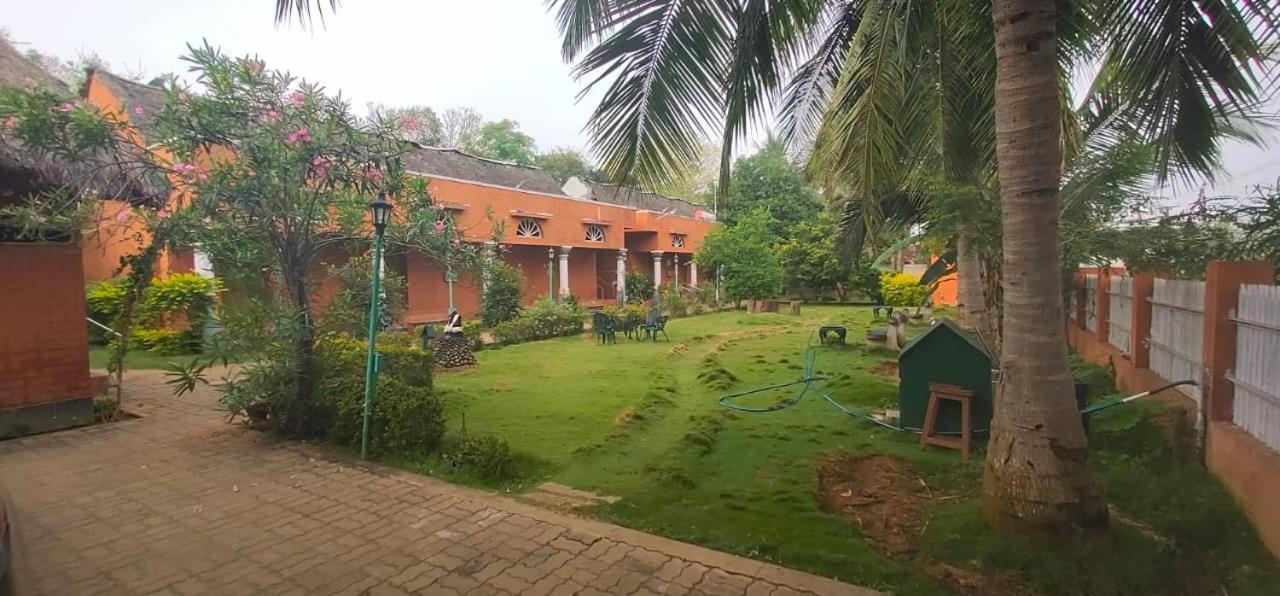 Chettinadu Mansion - An Authentic Heritage Palace Kānādukāttān Dış mekan fotoğraf